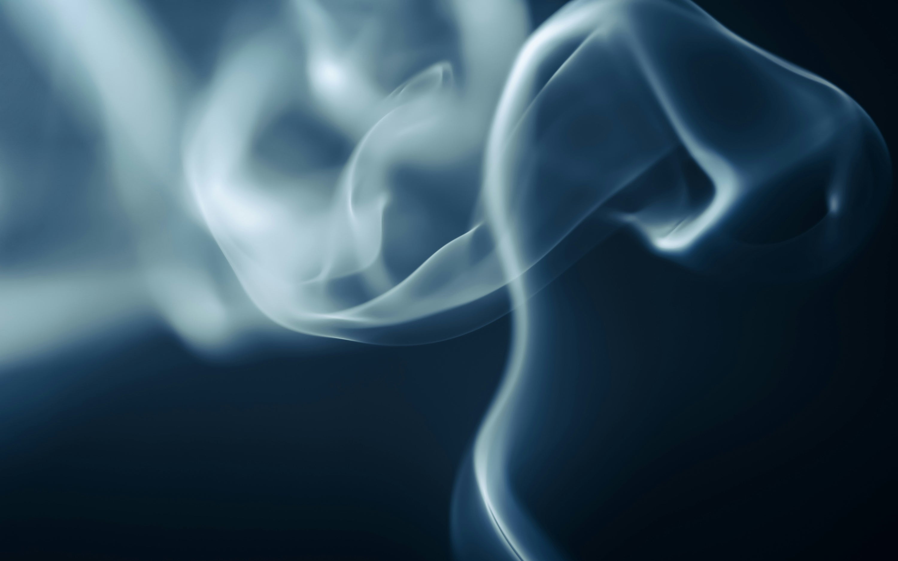 How Does Cooled Smoke Affect Lungs vs. Hot Smoke?