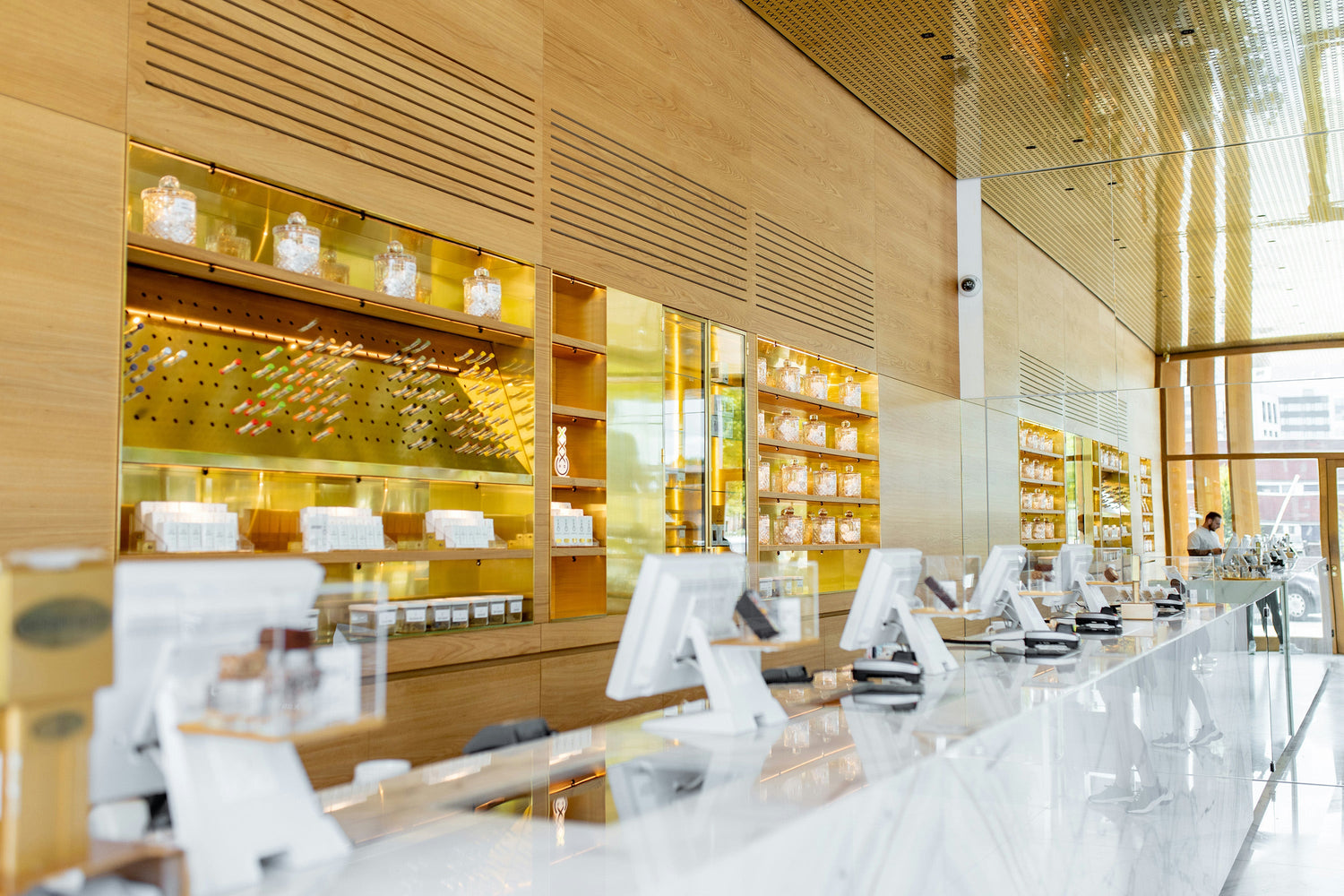 Smart Dispensaries and Smarter Gear: The Future of Cannabis Tech